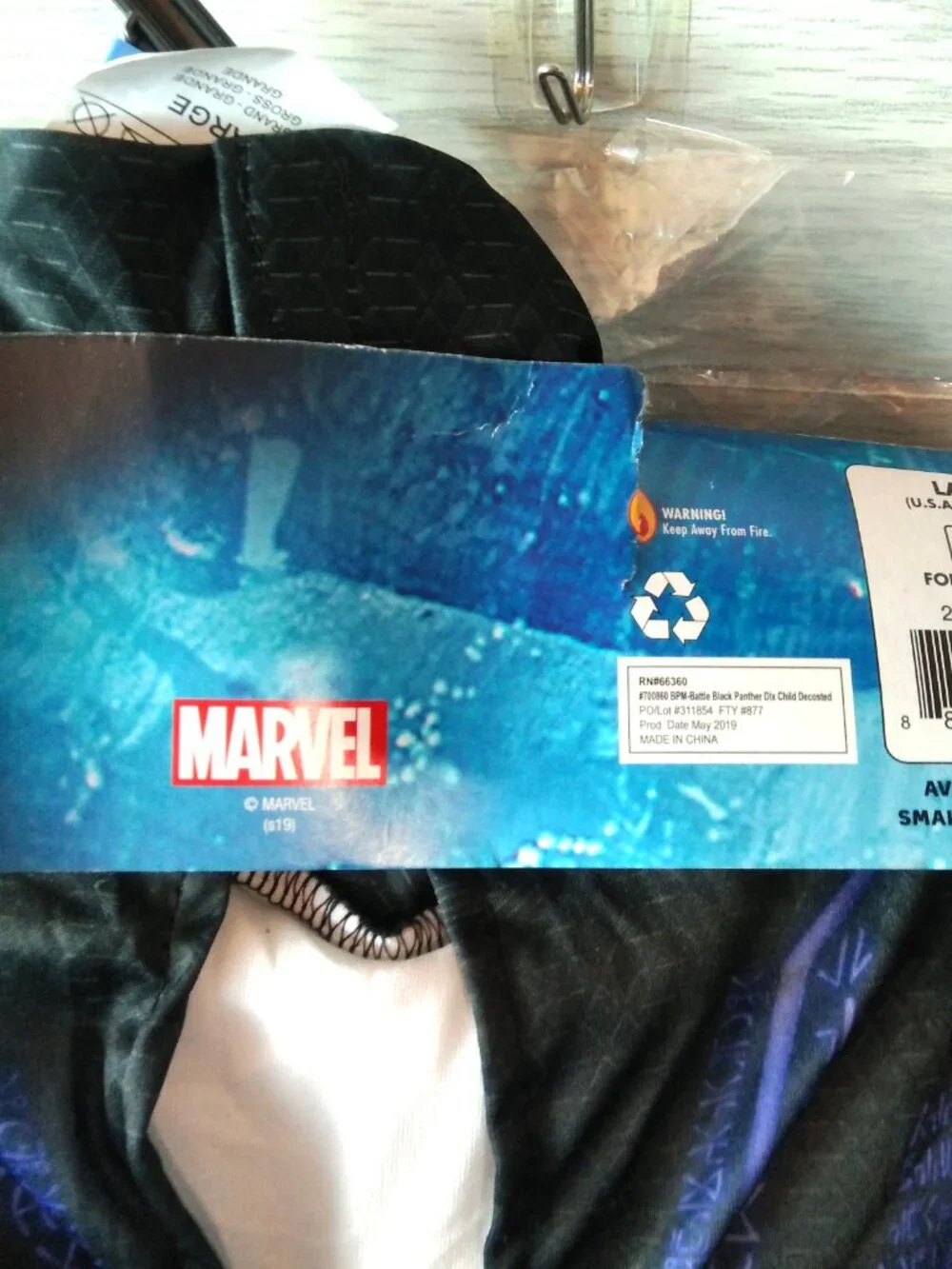 Marvel Black Panther Halloween Costume Size Large 12-14) Battle Suit Rubies NEW